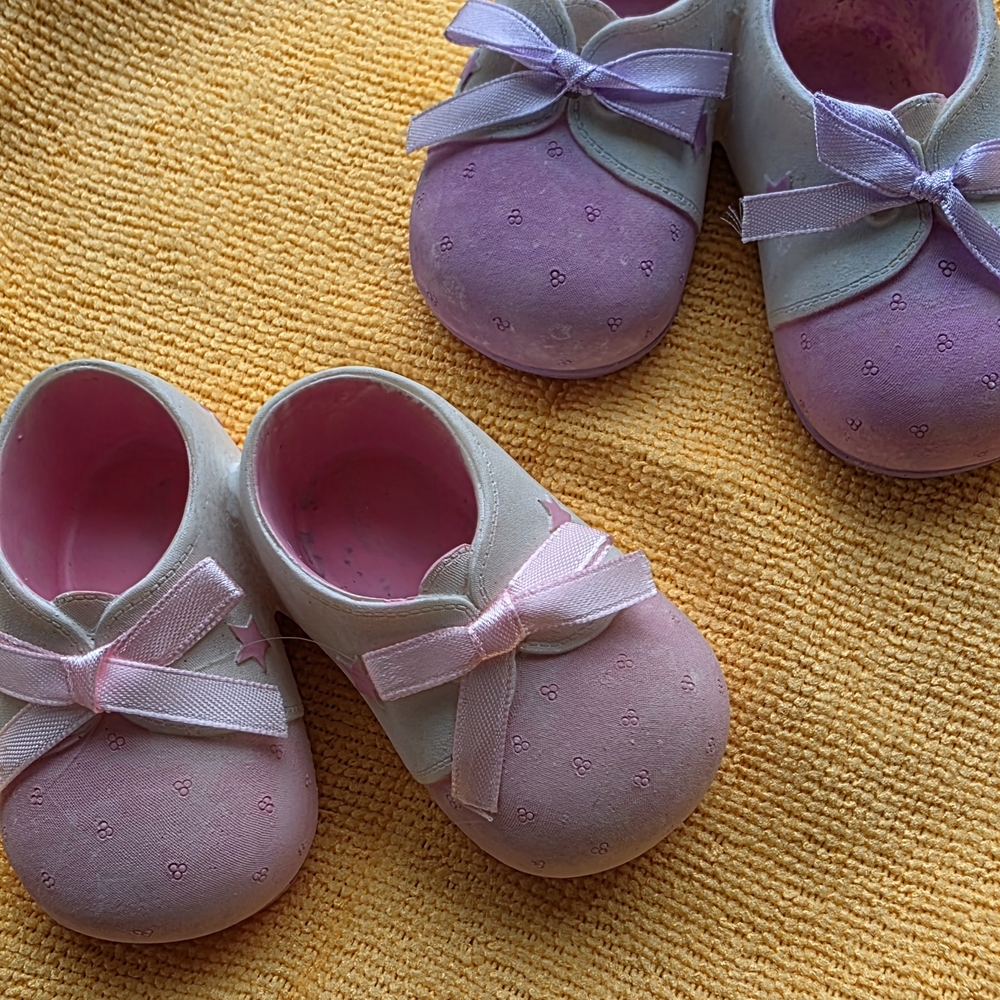 Pink and White. Lavender and White decoration